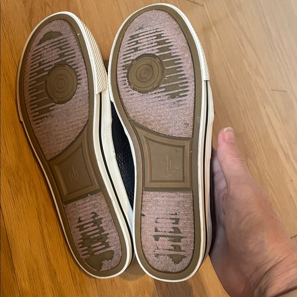 Ralph Lauren navy “Jinny “ Stefan shoes/casual sneakers women’s size 6 1/2 - Picture 8 of 9